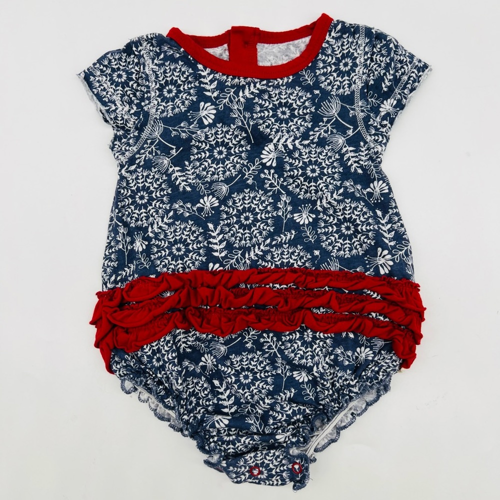Burt’s Bee Adorable One Piece Outfit With Snaps For Easy Changing